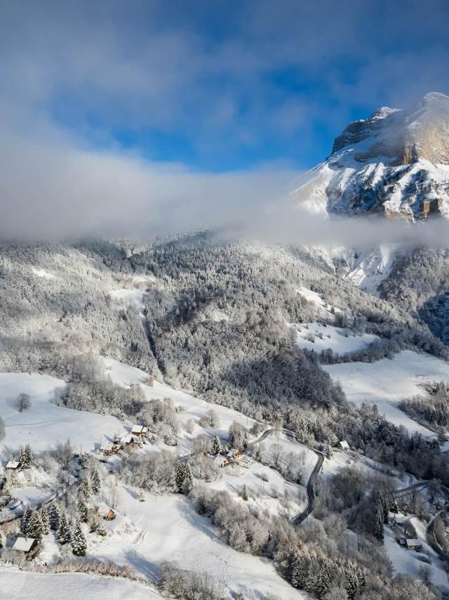 Plateau des petites roches winter view