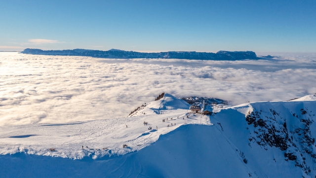 Le collet mer de nuages