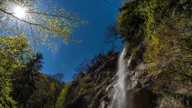 Cascade Du Bresson