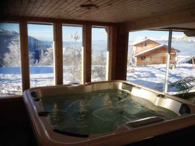 JACUZZI LES TERRASSES DU COLLET